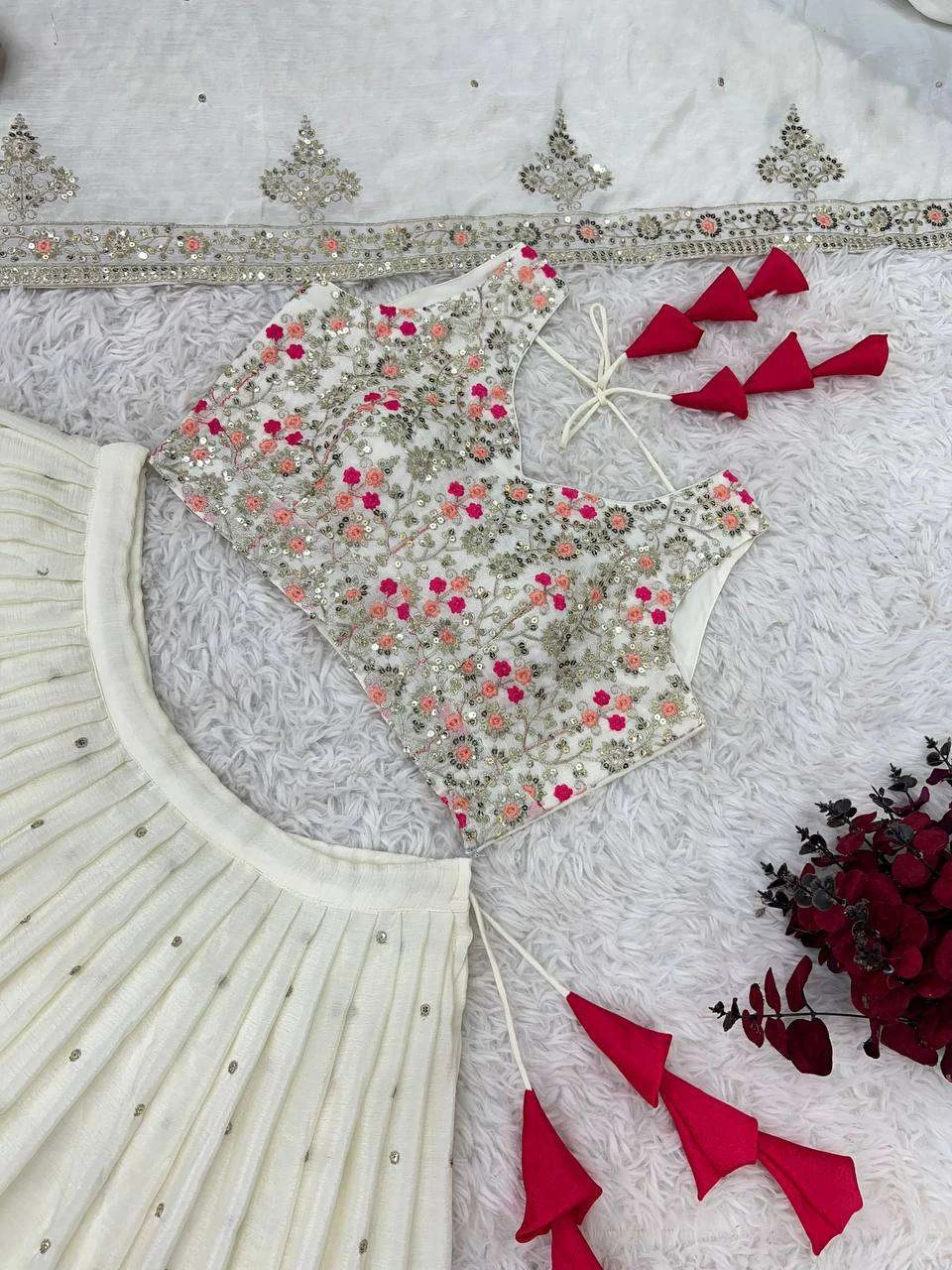 Vardan Ethnic Nsr 818 Heavy Faux Georgette Wholesale Lehenga Choli — Wholesale Lehenga, MPA wholesale from Surat — view 3